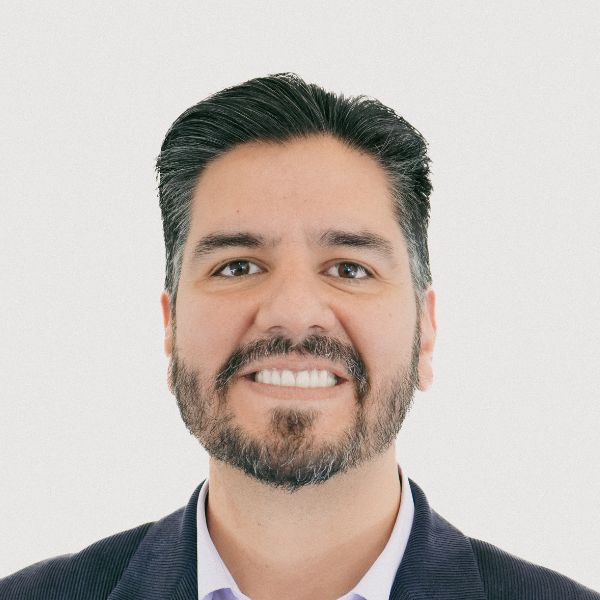 Mario Moyano