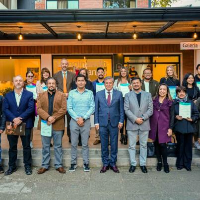Clausura de curso e inauguración de muestra Curso Cerámica 1: Conformado manual, formas y técnicas básicas, texturas