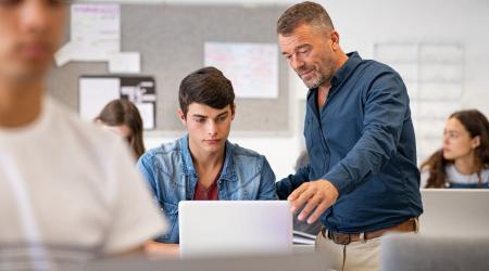 Estrategias docentes para el acompañamiento universitario: conectando con la nueva generación
