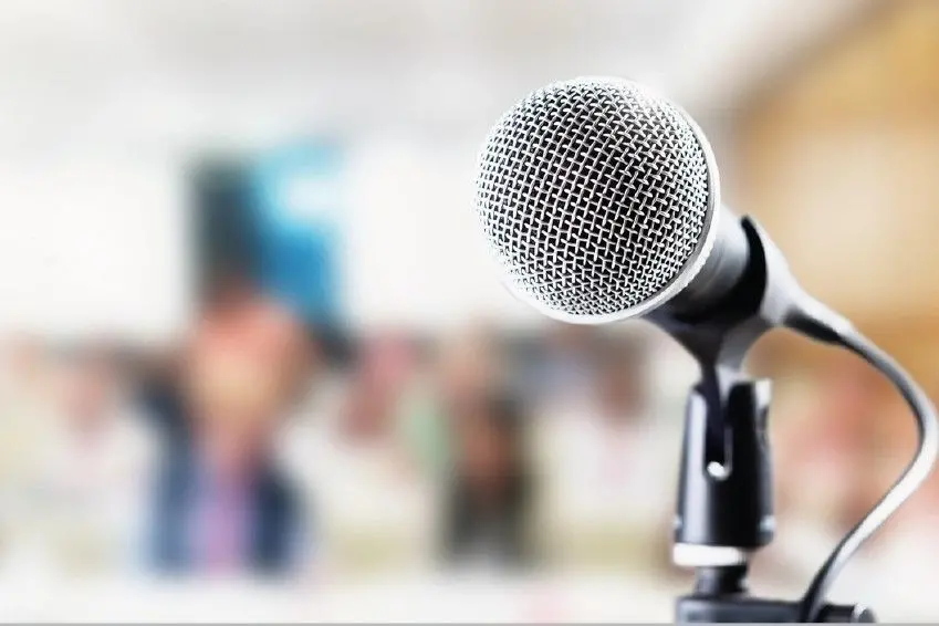 Oratoria y Expresión Oral